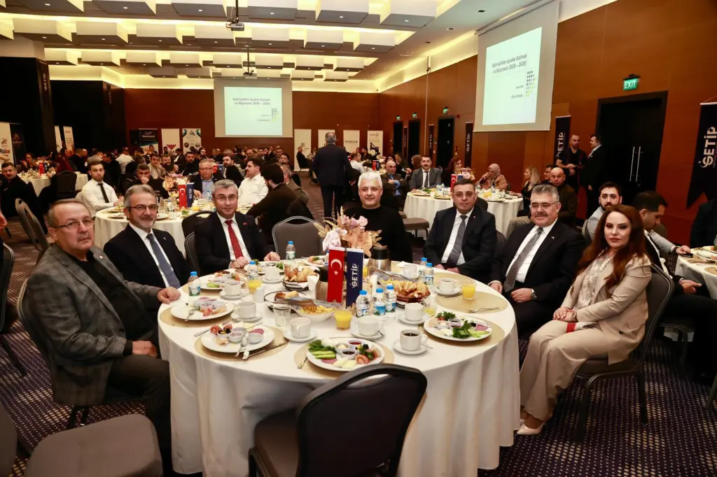 GETIPten-is-dunyasina-guc-birligi-mesaji v2